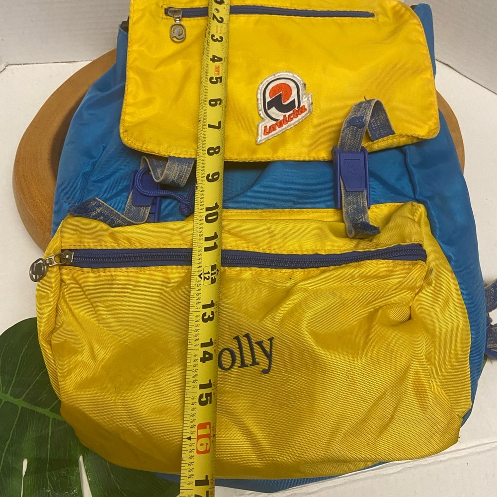 classic Retro INVICTA Jolly Backpack - Picture 8 of 11